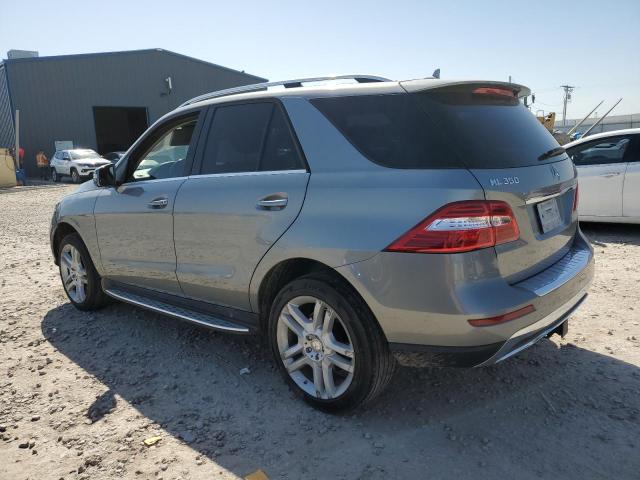 4JGDA5HB0FA538620 - 2015 MERCEDES-BENZ ML 350 4MATIC GRAY photo 2