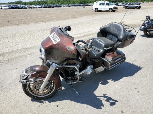 1HD1FC417BB657701 - 2011 HARLEY-DAVIDSON FLHTCU BROWN photo 2