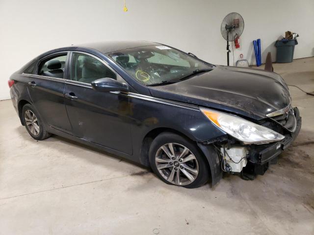 5NPEB4AC2DH630093 - 2013 HYUNDAI SONATA GLS BLUE photo 4