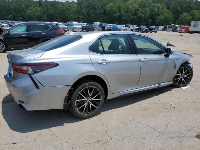 4T1G11AK5PU799192 - 2023 TOYOTA CAMRY SE NIGHT SHADE SILVER photo 3