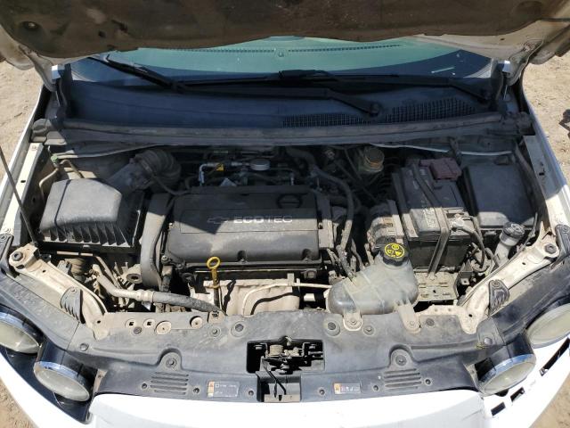 1G1JA6SH4E4238224 - 2014 CHEVROLET SONIC LS თეთრი ფოტო 11