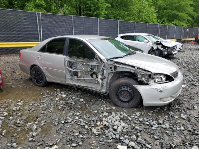 4T1BE30K84U838154 - 2004 TOYOTA CAMRY LE SILVER photo 4