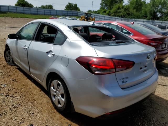 3KPFK4A70HE045644 - 2017 KIA FORTE LX SILVER photo 3