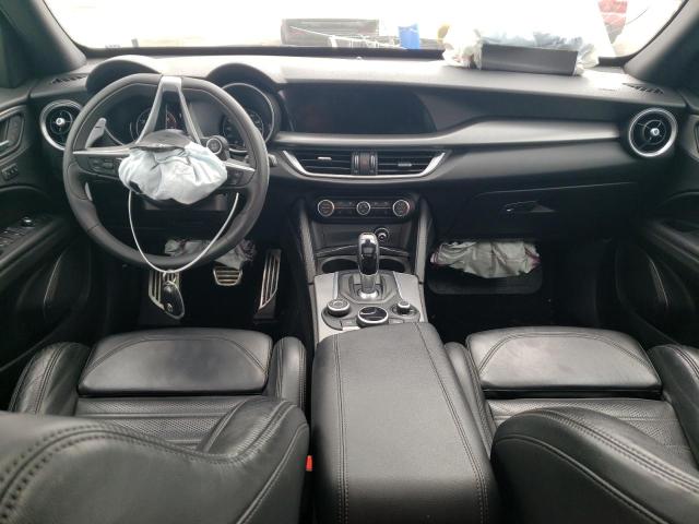 ZASFAKNN5J7C22640 - 2018 ALFA ROMEO STELVIO TI SPORT WHITE photo 8