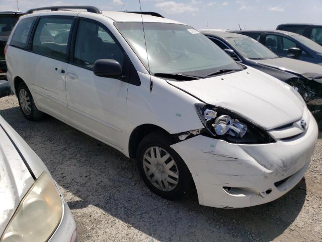 5TDZK23C28S134844 - 2008 TOYOTA SIENNA CE WHITE photo 4