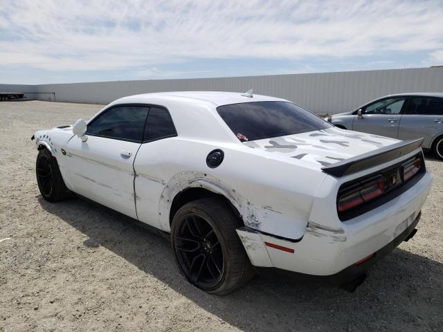 2C3CDZFJ4KH717221 - 2019 DODGE CHALLENGER R/T SCAT PACK WHITE photo 2