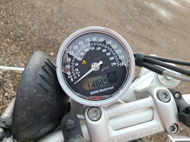 WB10J3301HZ793582 - 2017 BMW R NINE T SCRAMBLER TWO TONE photo 8