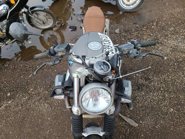 WB10J3301HZ793582 - 2017 BMW R NINE T SCRAMBLER TWO TONE photo 9