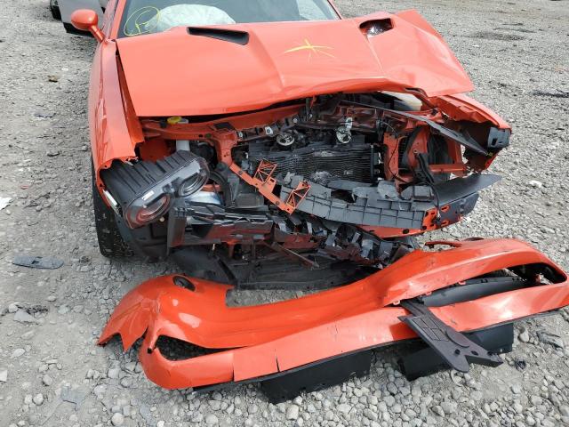 2C3CDZFJ9GH338772 - 2016 DODGE CHALLENGER R/T SCAT PACK ORANGE photo 9