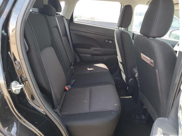 JA4AP3AU6HZ046985 - 2017 MITSUBISHI OUTLANDER ES BLACK photo 11