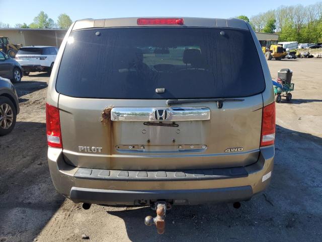 5FNYF482X9B051826 - 2006 HONDA PILOT LX BROWN photo 6