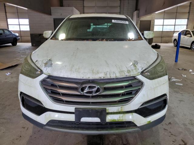 5NMZTDLB0HH004015 - 2017 HYUNDAI SANTA FE WHITE photo 5