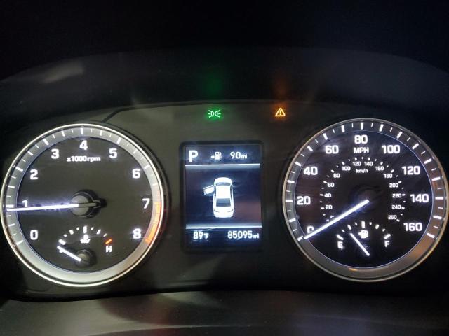 5NPE24AF9JH602135 - 2018 HYUNDAI SONATA SE Blanc photo 9