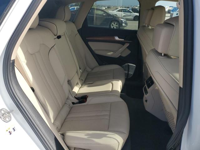 WA1CAAFY5M2033786 - 2021 AUDI Q5 PRESTIGE WHITE photo 10
