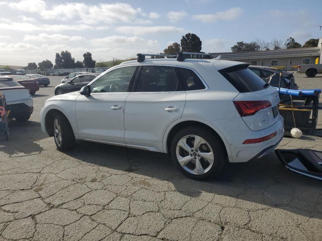 WA1CAAFY5M2033786 - 2021 AUDI Q5 PRESTIGE WHITE photo 2