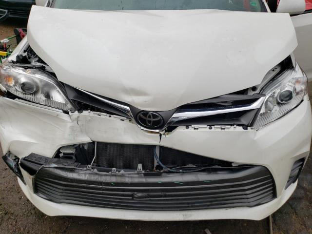 5TDYZ3DC1LS040510 - 2020 TOYOTA SIENNA XLE WHITE photo 12