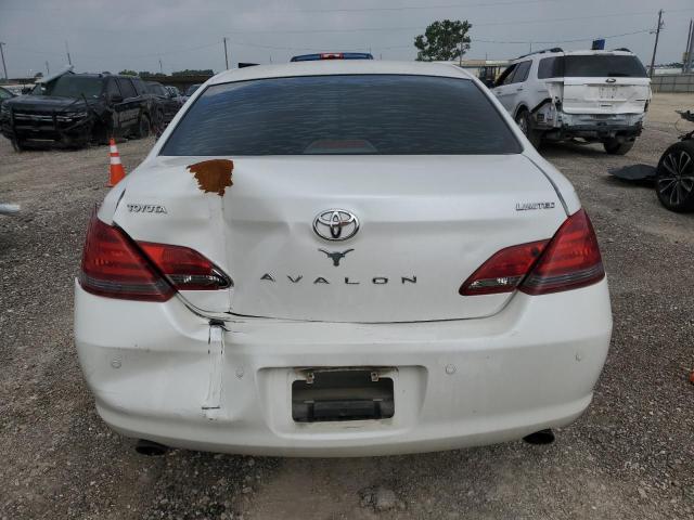 4T1BK36B28U275172 - 2008 TOYOTA AVALON XL WHITE photo 6