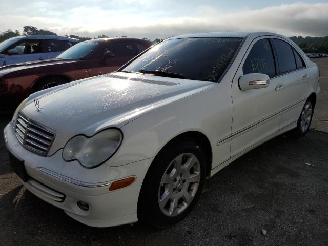 WDBRF92H46F770963 - 2006 MERCEDES-BENZ C 280 4MATIC WHITE photo 2