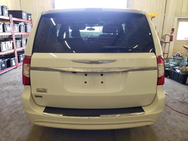 2C4RC1CG3GR285547 - 2016 CHRYSLER TOWN & COU TOURING L WHITE photo 6
