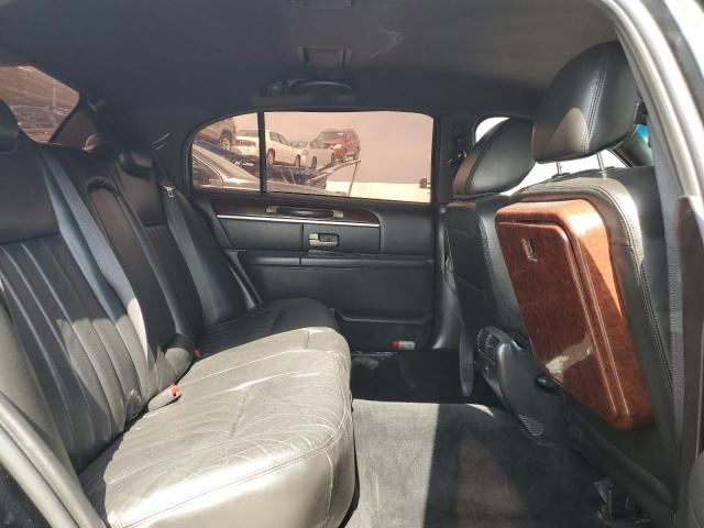 2LNBL8EVXAX620579 - 2010 LINCOLN TOWN CAR EXECUTIVE L BLACK photo 10