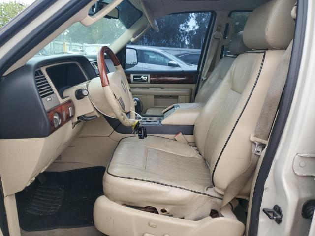 5LMFU27536LJ27661 - 2006 LINCOLN NAVIGATOR WHITE photo 7