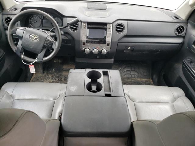 5TFRM5F17FX089896 - 2015 TOYOTA TUNDRA DOUBLE CAB SR/SR5 WHITE photo 8