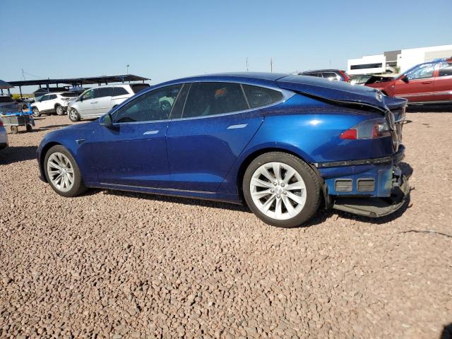 5YJSA1E22JF244886 - 2018 TESLA MODEL S ლურჯი ფოტო 2