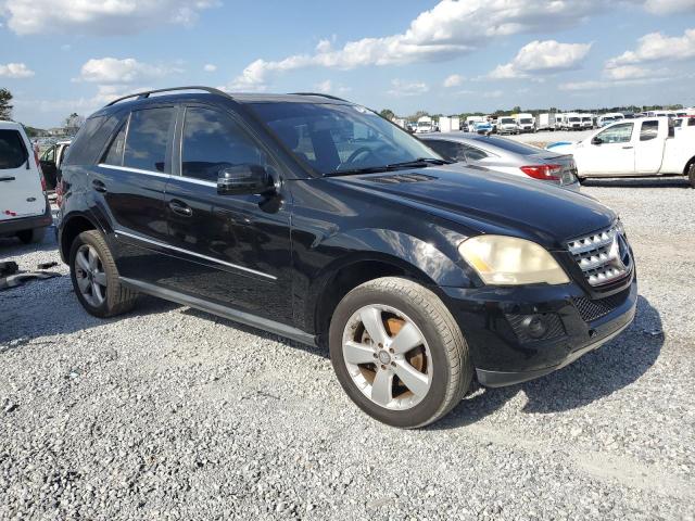 4JGBB8GB9BA738509 - 2011 MERCEDES-BENZ ML 350 4MATIC BLACK photo 4