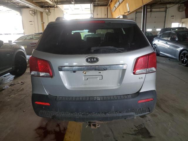 5XYKUCA60DG409214 - 2013 KIA SORENTO EX SILVER photo 6