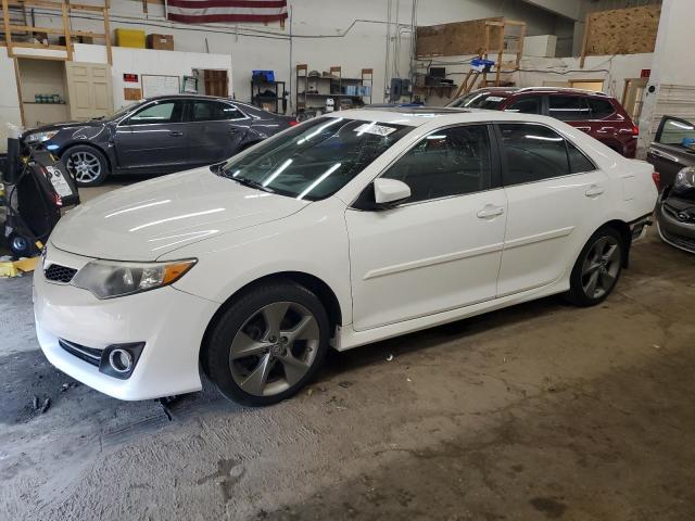 2014 TOYOTA CAMRY L, null