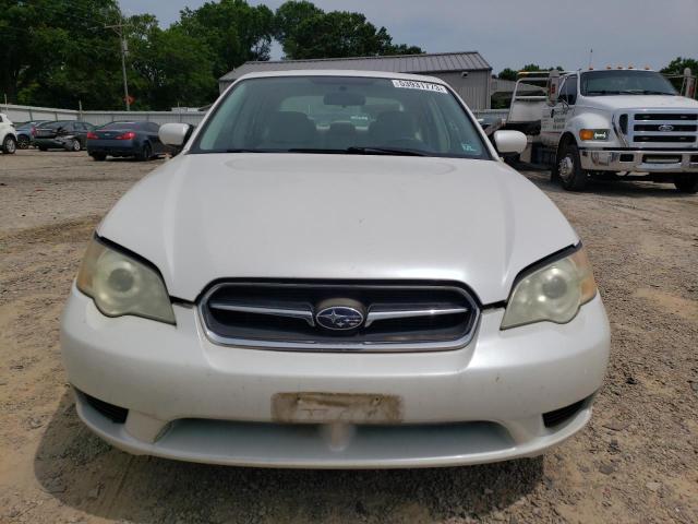 4S3BL616677208553 - 2007 SUBARU LEGACY 2.5I WHITE photo 5