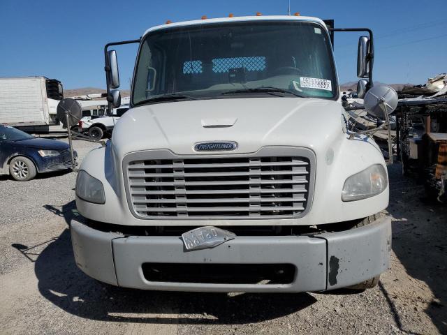 1FVACXDT5GHHH9001 - 2016 FREIGHTLINER M2 106 MEDIUM DUTY WHITE photo 5