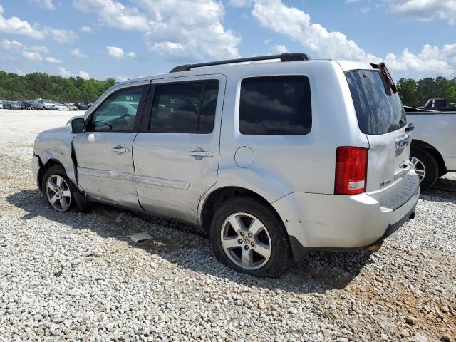 5FNYF4H45BB107176 - 2011 HONDA PILOT EX SILVER photo 2