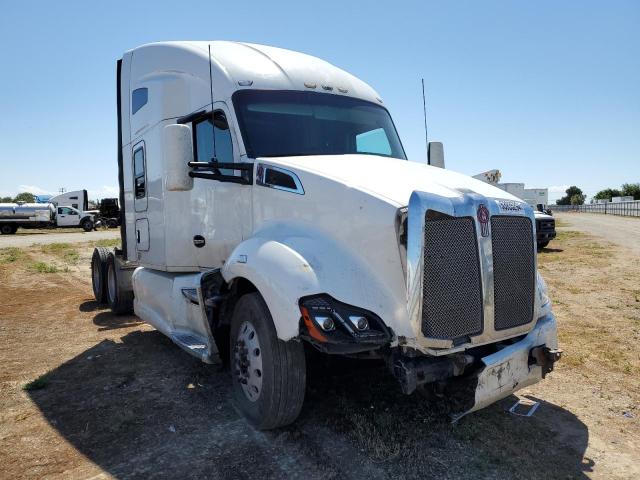 2015 KENWORTH CONSTRUCTI T680, 