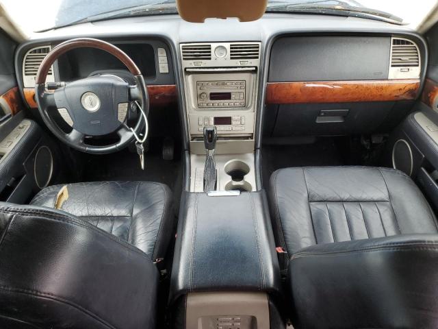 5LMFU27R83LJ25676 - 2003 LINCOLN NAVIGATOR შავი ფოტო 8