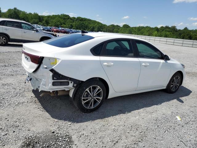 3KPF24ADXPE657631 - 2023 KIA FORTE LX WHITE photo 3