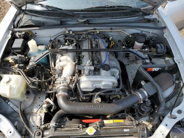 JM1NB353840400446 - 2004 MAZDA MX-5 MIATA BASE SILVER photo 11