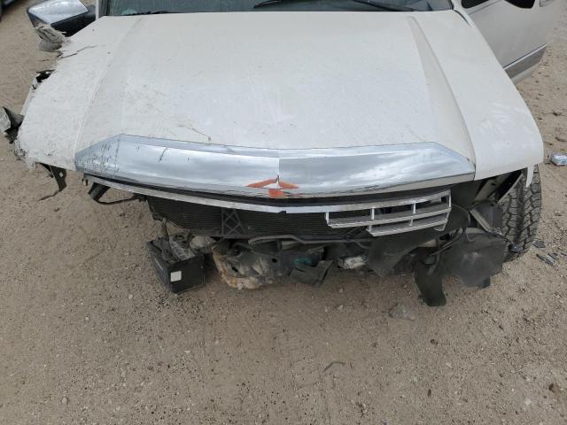 5LMJJ2H5XCEL08435 - 2012 LINCOLN NAVIGATOR WHITE photo 12