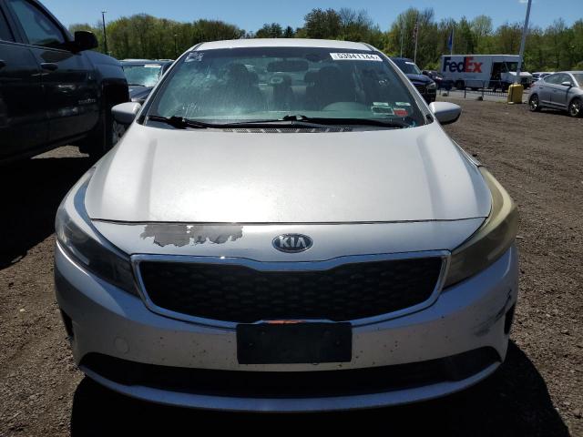 3KPFK4A73JE273160 - 2018 KIA FORTE LX SILVER photo 5