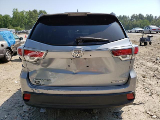5TDJKRFH9FS207394 - 2015 TOYOTA HIGHLANDER XLE GRAY photo 6