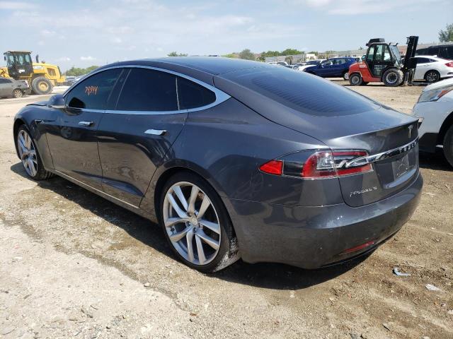 5YJSA1E11HF177408 - 2017 TESLA MODEL S Մոխրագույն լուսանկար 2