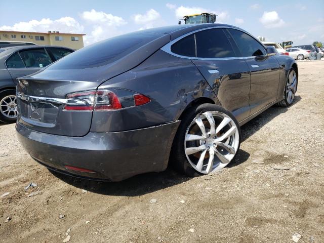 5YJSA1E11HF177408 - 2017 TESLA MODEL S Մոխրագույն լուսանկար 3