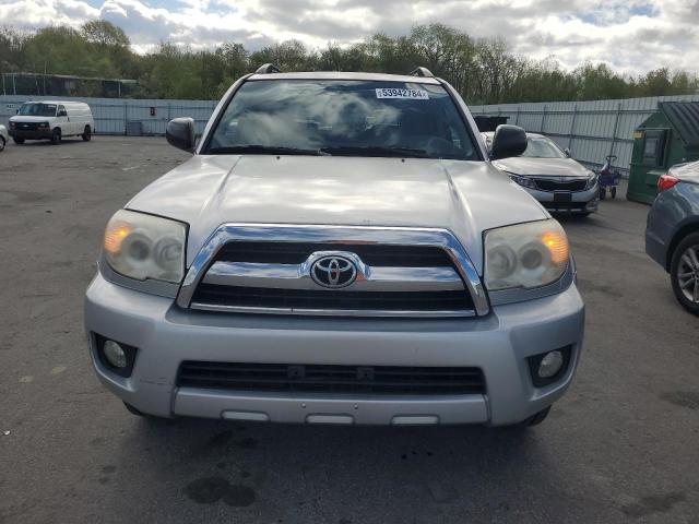 JTEBU14R968055127 - 2006 TOYOTA 4RUNNER SR5 SILVER photo 5