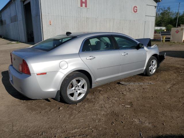 1G1ZB5E0XCF351533 - 2012 CHEVROLET MALIBU LS Srebrny zdjęcie 3