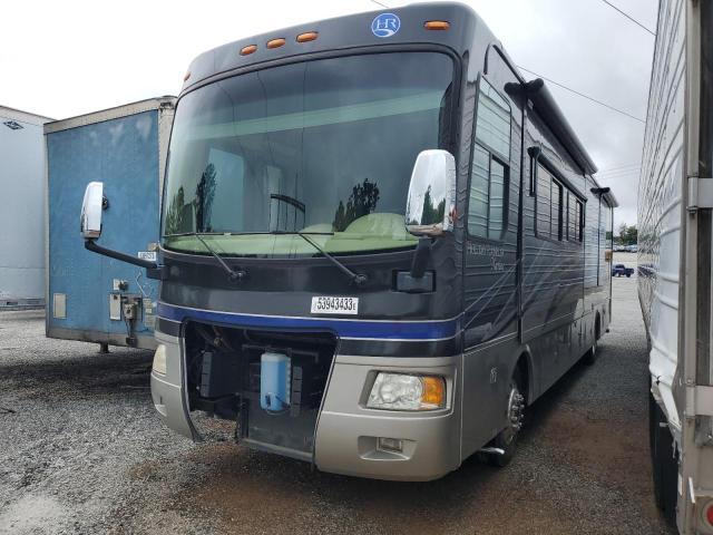 51Z424640B1055622 - 2011 ROADMASTER RAIL RAISED RAI TWO TONE photo 2