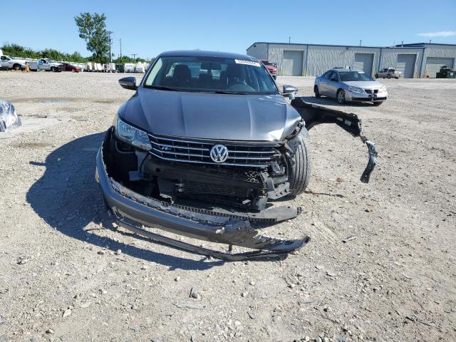 1VWDT7A3XHC003912 - 2017 VOLKSWAGEN PASSAT R-LINE Сұр фото 5