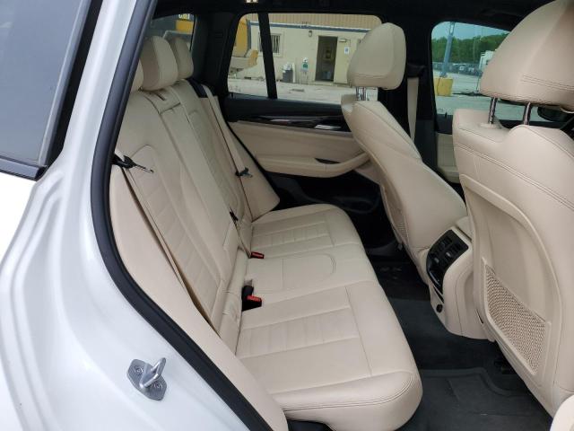5UXTS3C53J0Y96214 - 2018 BMW X3 XDRIVEM40I Beyaz fotoğraf 11