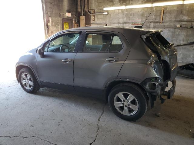 3GNCJKSBXLL307467 - 2020 CHEVROLET TRAX LS GRAY photo 2