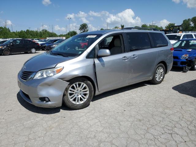 2012 TOYOTA SIENNA XLE, 