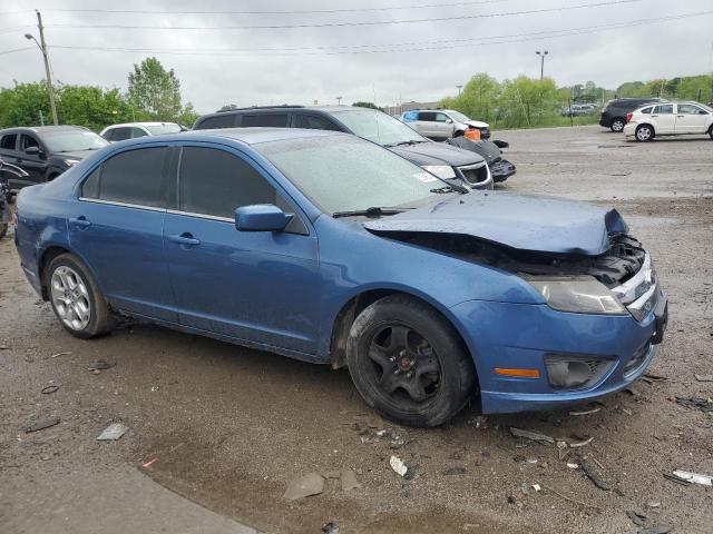 3FAHP0HAXAR209264 - 2010 FORD FUSION SE BLUE photo 4